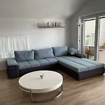 Apartmaji Meduza Apartment *