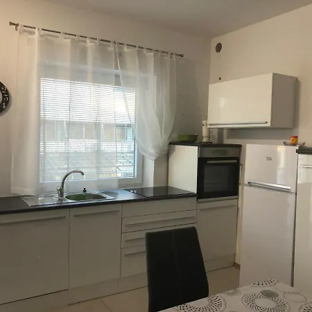 Lägenhet Apartmaji Meduza *