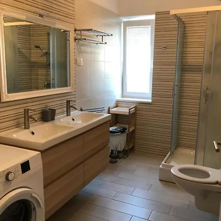 Apartmaji Meduza Apartment Izola