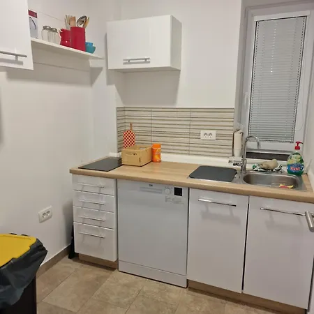Apartmaji Meduza Lägenhet