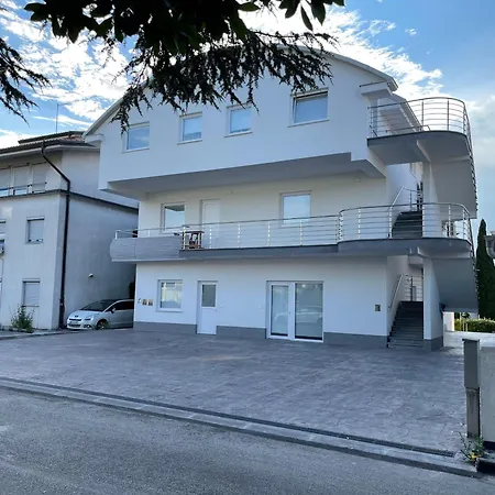 Apartmaji Meduza * Izola